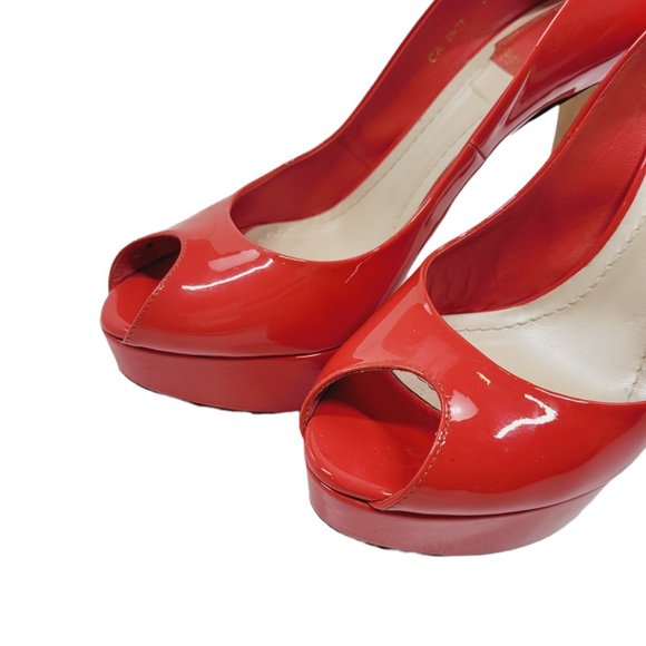 Dior Coral Pink Patent Leather Platform Pumps - Picture 8 of 11
